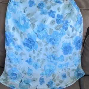 Floral skirt size M